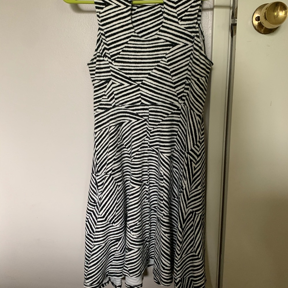 Black and white dress